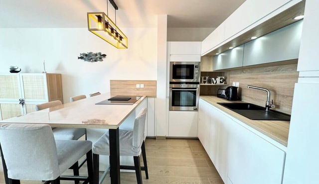 T3 de standing – Plein bourg - 100m des plages