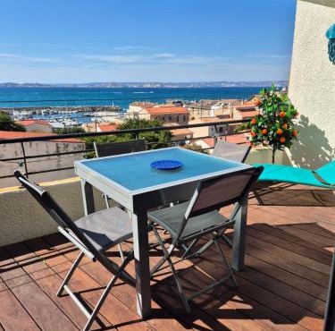 T3 Duplex Cosy , vue mer, terrasse, 5 min mer