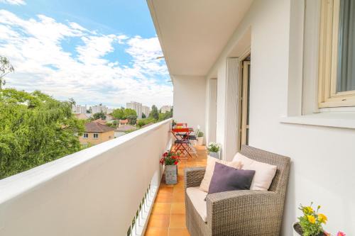 T3 lumineux pour 6 personnes proche métro Lyon