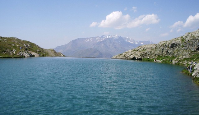 T3 of 60m ² in ground of house (4/6 pers.) In mountain village classified (1550m)