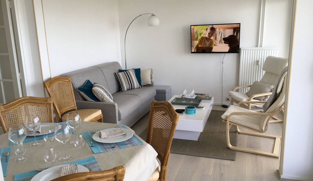 T3 sea view near beach