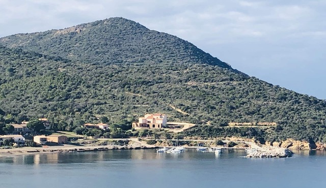 T3 SEA VIEW terrace, new, air-conditioned, quiet, near beaches & shops