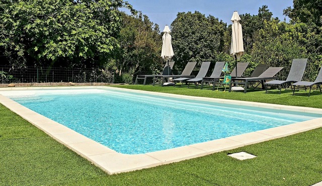 T3 with pool 2mn from the beach