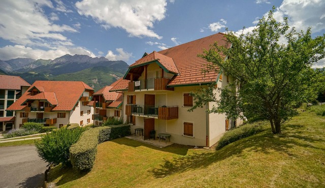 T4 pour 12 | À 5 min en voiture de la plage