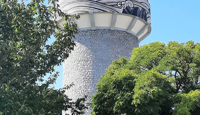 T62 - 2 bedroom chalet on a domain with swimming pool