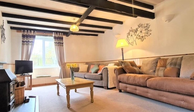 Ta Mill Forge Cottage in a Stunning Retreat