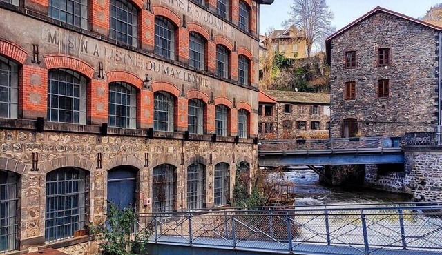 ✅💖TABI☆MODERN CHIC FLAT 📶🆓🅿️