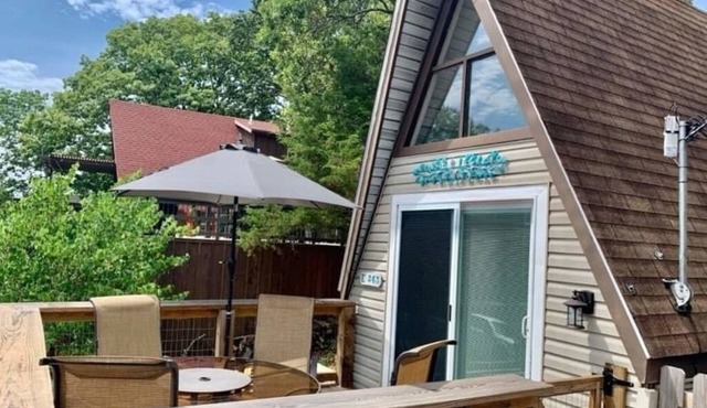 Table Rock Lake Cabin @ Black Oak Resort