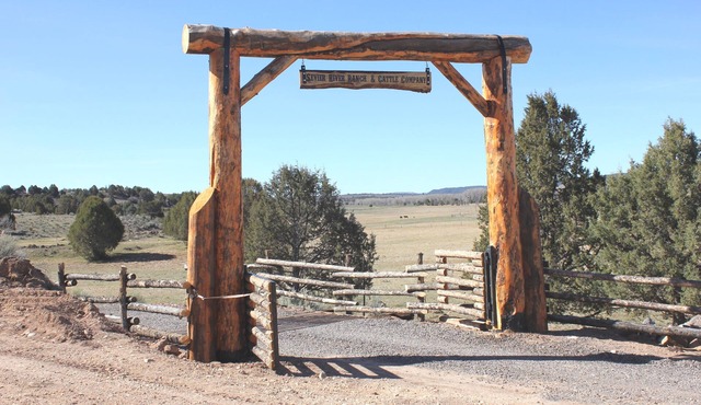 Tack Room Studio on 280 acre Sevier River Ranch - 1 King and 2 Twin Beds