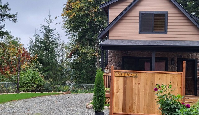 Tackle Box Cottage at the LakenFish all year Boat rentals at your doorstep.