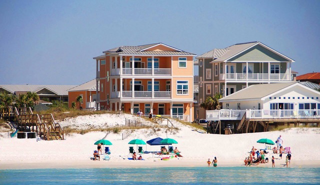 Tackle Box - Gulf Views, Heated Private Pool, Game Room, Free Beach Service!