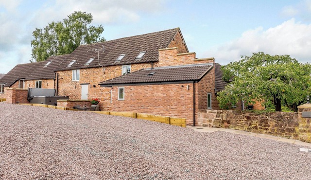 Tadpole Cottage at Frog Hall