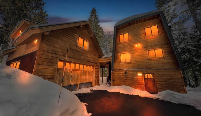 Tahoe City Retreat - For 8!