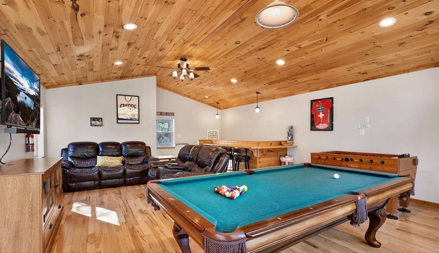 Tahoe Frost - Air conditioned 4 bedroom Tahoe home