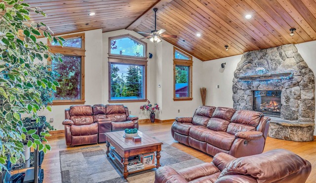 Tahoe Island Retreat | Hot Tub & Game Room