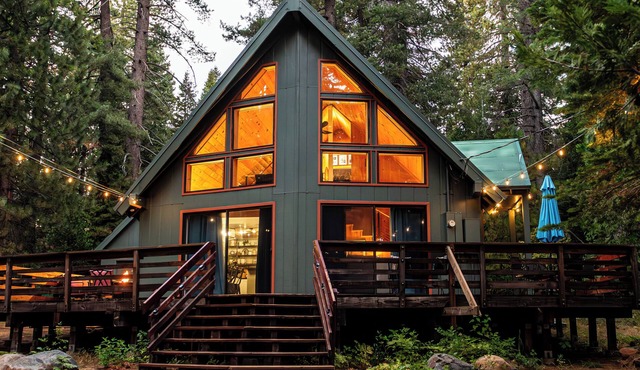 Tahoe National Forest, Dog-Friendly, Game Room, Large Deck, Centrally Located