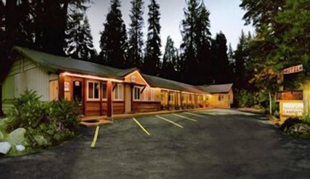 Tahoe North Shore Lodge
