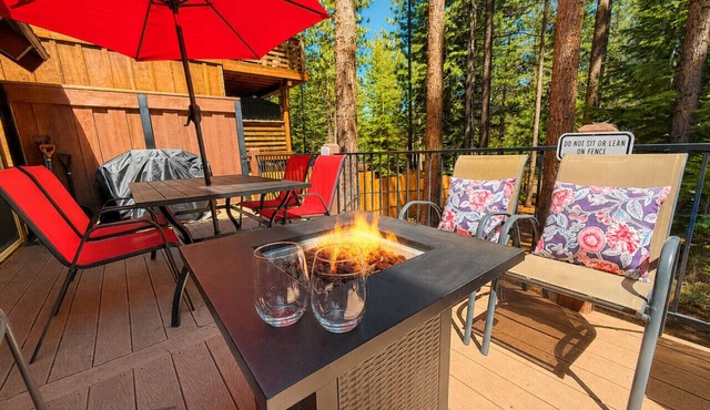 Tahoe Townie - Cozy Cabin in South Lake Tahoe!