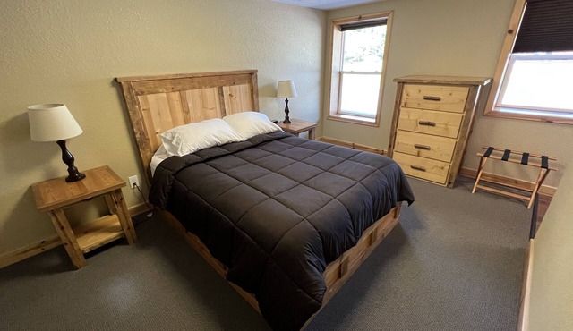 Tahquamenon Suites Lodging - One-Bedroom Suite # 2
