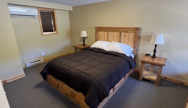 Tahquamenon Suites Lodging - One-Bedroom Suite # 3