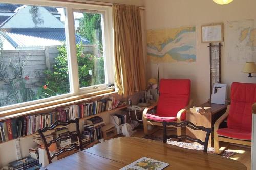 Taigh Sona easy access apartment with double bed