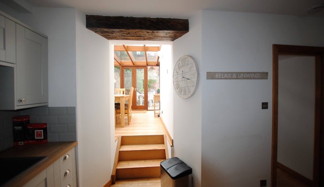 Tailor's Cottage- beautiful coastal home, Fife