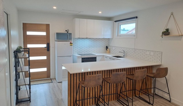 Tainui Charm - Fully renovated, 2 bedrooms