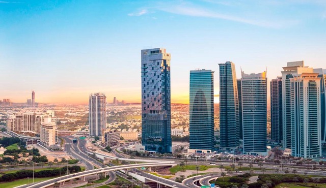 Taj Jumeirah Lakes Towers