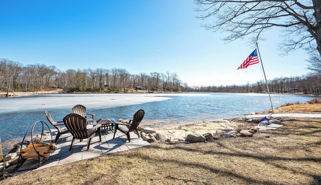 Take a break and unwind at Plymouth Lakefront Retreat with a Hot Tub