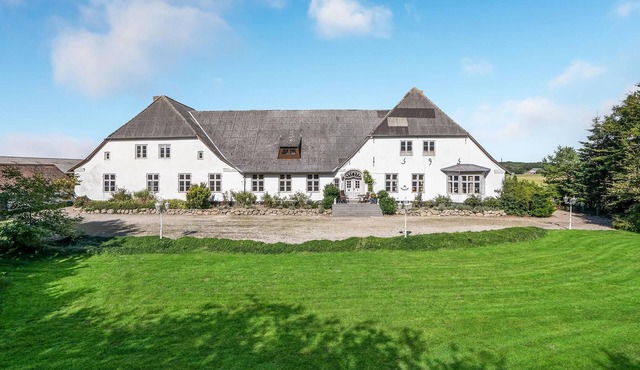 Take a vacation in this apartment in Tønder - from here you are close to many exciting experiences a