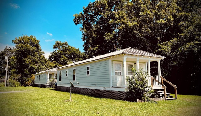 Take it easy in the heart of the Delta! Come visit us in the Home of the Blues!