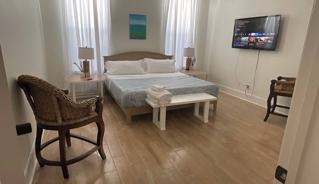 Take Me to the River House- Fun, Spacious, and Close to Everything