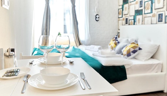 TakeRoom Марата 77