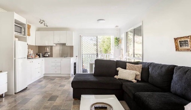 Tall Fig BnBnEntire guesthouse in Foxground, Australia