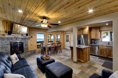 Tall Pine Chalet