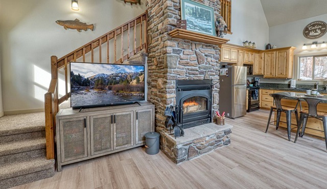 Tall Tail Lodge Mountainside Retreat!