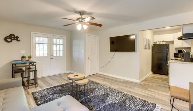 Talladega Apartment ~ 14 Mi to Superspeedway!