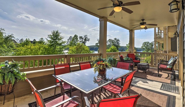 Talladega Area Condo w/ Lake Views!