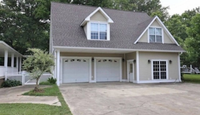 Talladega Nights - Interstate 20 Convenience, Choccolocco Creek Comfort