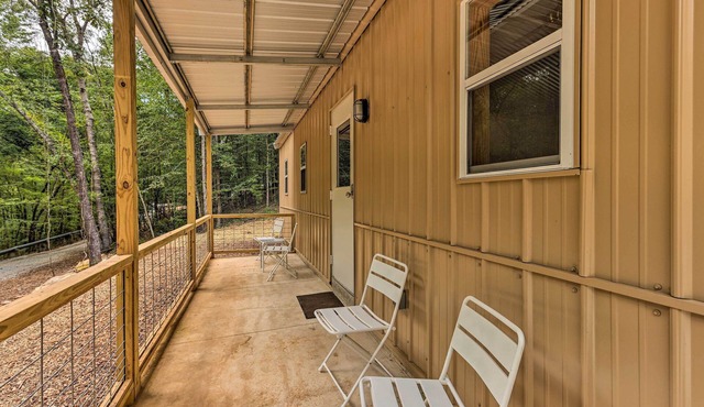 Tallassee Cabin w/Forest Views Near Creek!