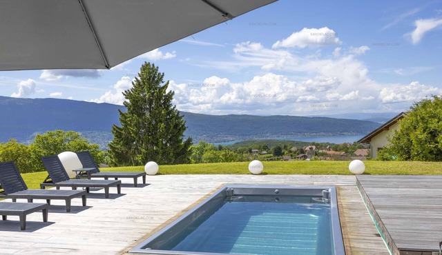 Talloires Adret and Ubac House