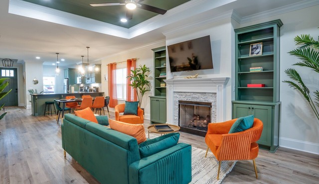 Tally Cozy Craftsman Near Football Parks Lake & Airport