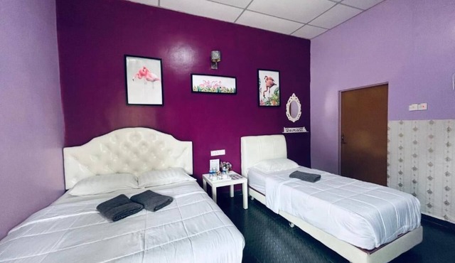 Taman Negara River View Lodge