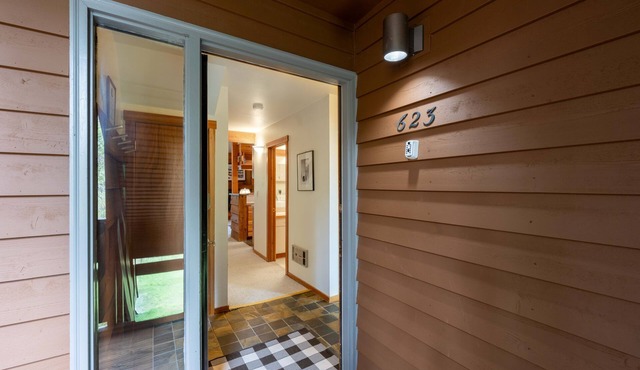 Tamarack 623: The Aspens- Comfortable Condo with Nice Views!