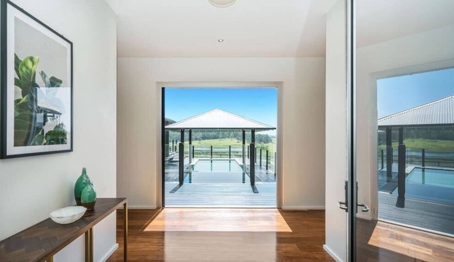 Tamborine Dreaming - Farm Stay | Pool | Views