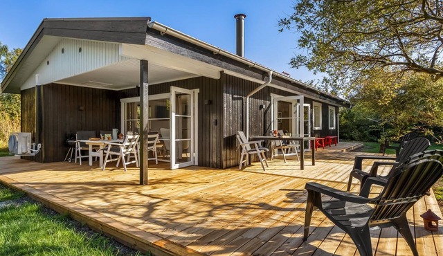 "Tameran" - 1km from the sea by Interhome