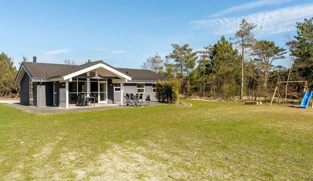 "Tamika" - 950m from the sea by Interhome