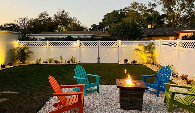 Tampa Bay Area Cottage with Gas Grill and Fire Pit!