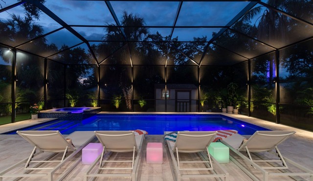 Tampa Outdoor Family Fun/Pool/Spa/Grill/Mini Golf/Games