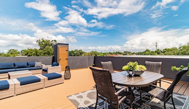 Tampa's LuxuryVIP Rooftop Townhome